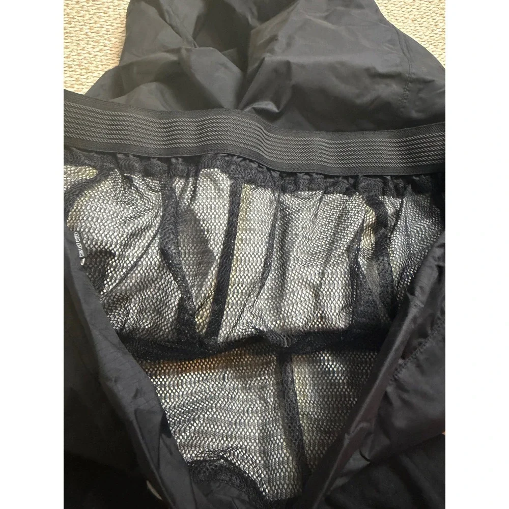 Patagonia windbreaker pants